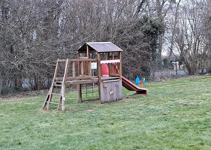 De La Detente Dans Ce Coin De Campagne. Apartament *